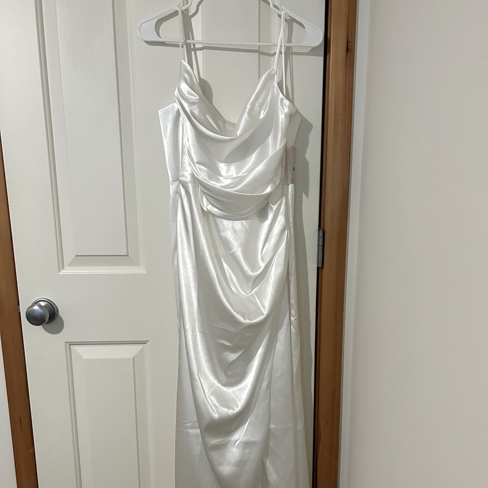 Birdy Grey Lydia shiny satin dress